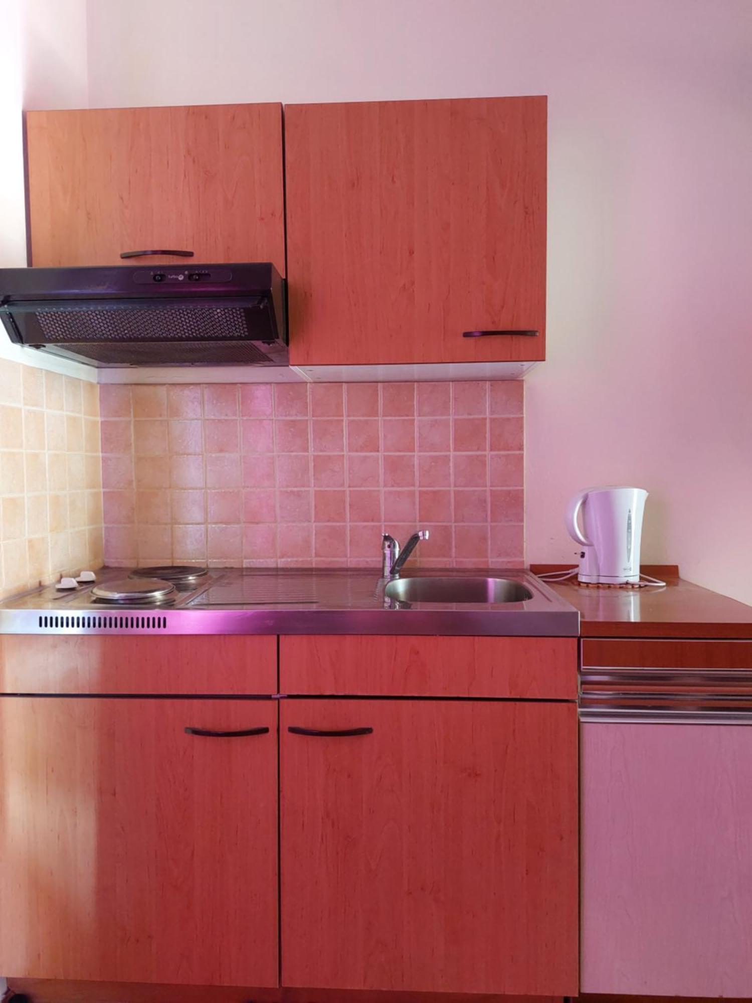Apartments Nela Jelsa  Phòng bức ảnh