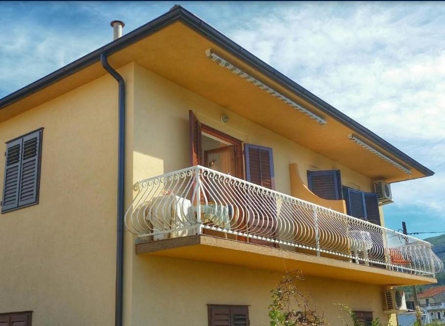 Apartments Nela Jelsa  Phòng bức ảnh