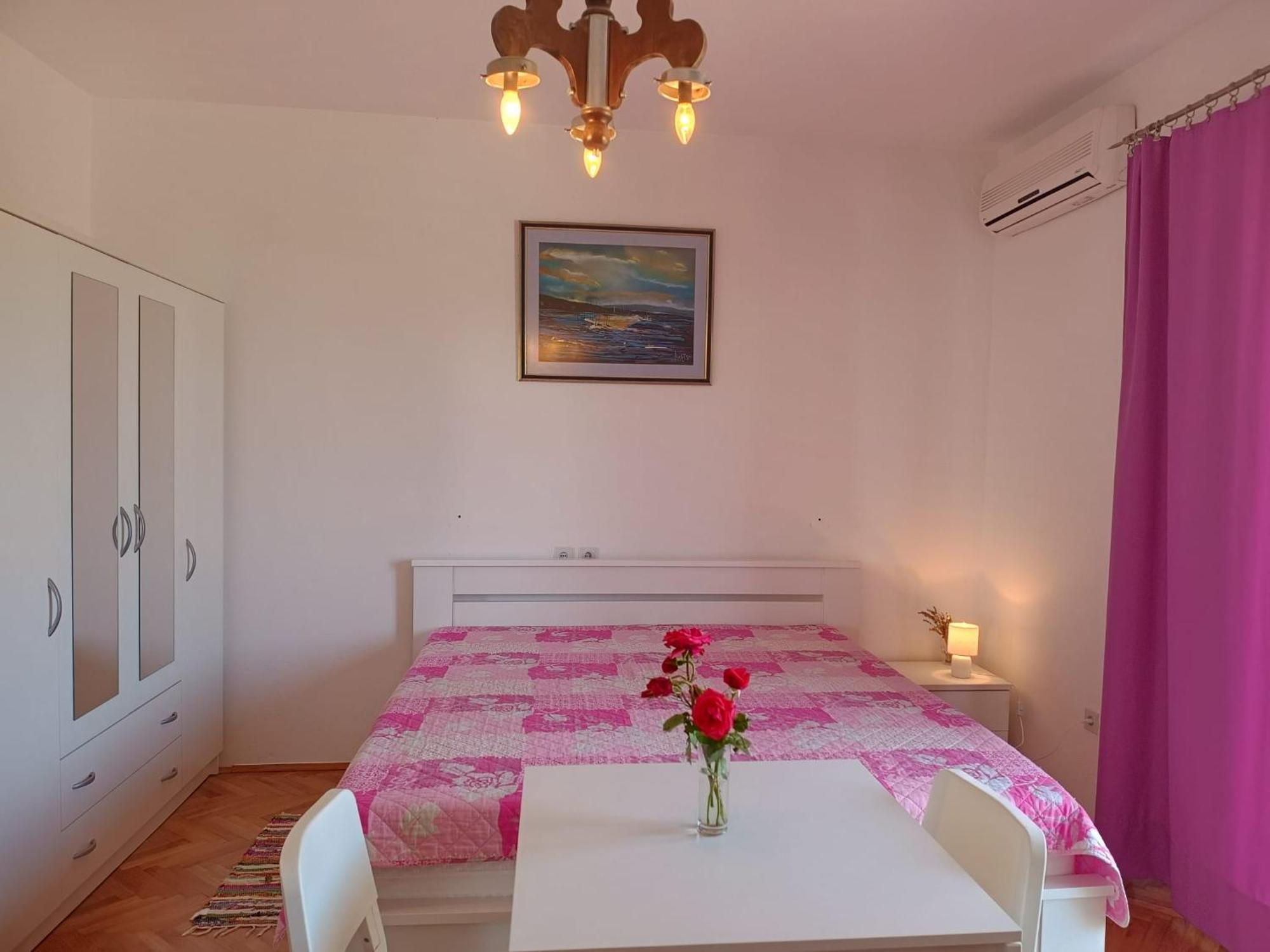 Apartments Nela Jelsa  Phòng bức ảnh
